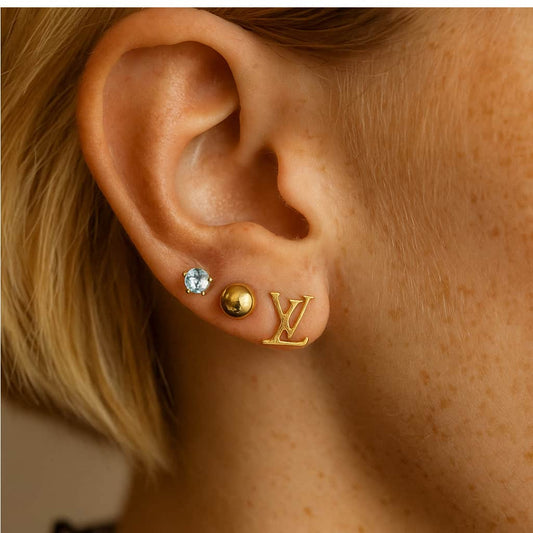 Emerald Stud